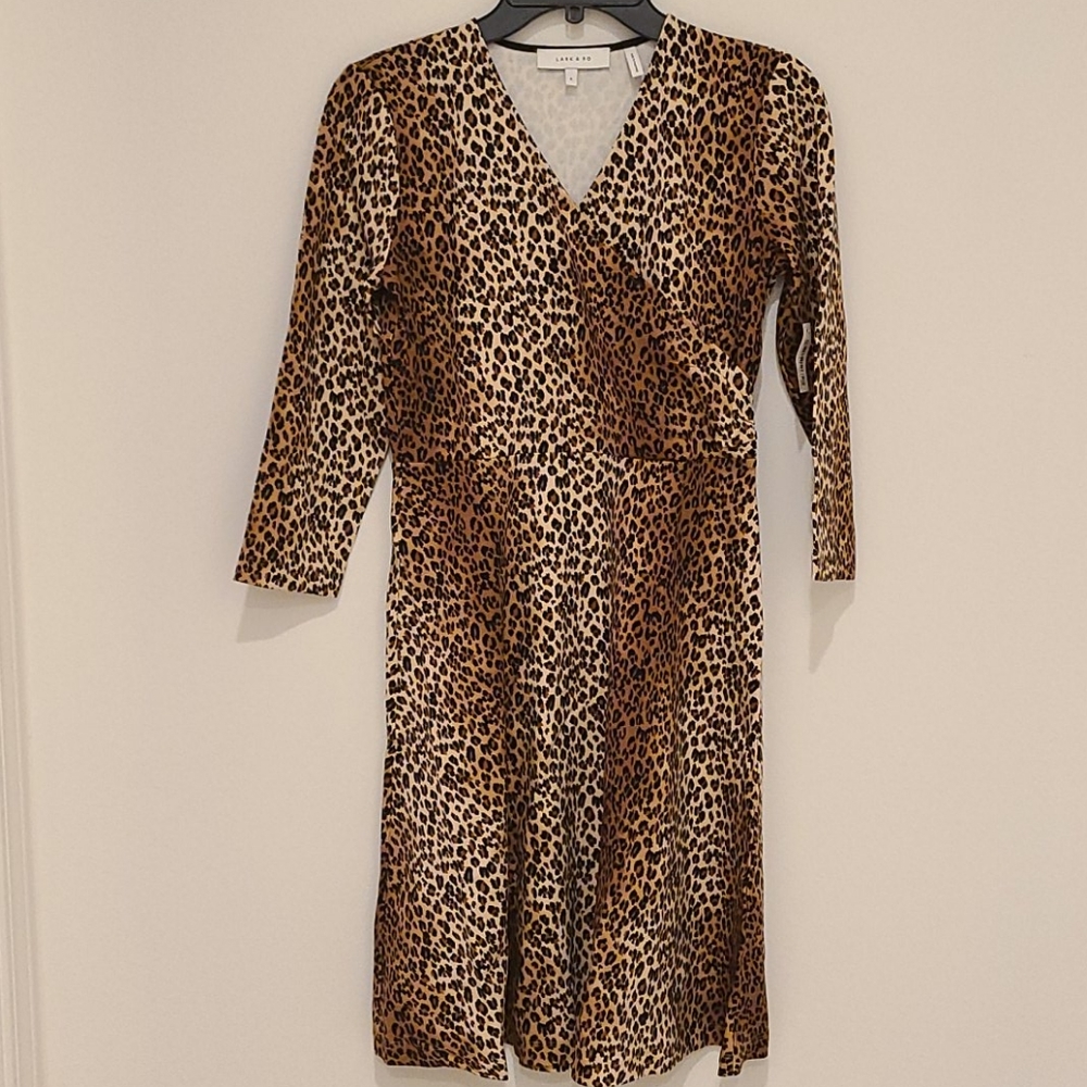 NWT cheetah faux wrap quarter sleeve dress size 6